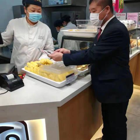 浑南蓝天佳苑支行开展消保宣传