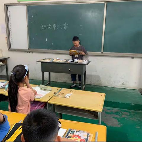 关爱学生幸福成长——临漳镇中心校东五岔口小学讲故事活动