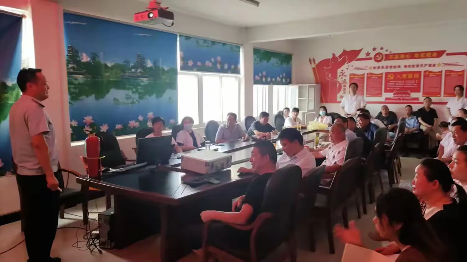 简篇-商城县河凤桥卫生院组织开展消防安全知识培训