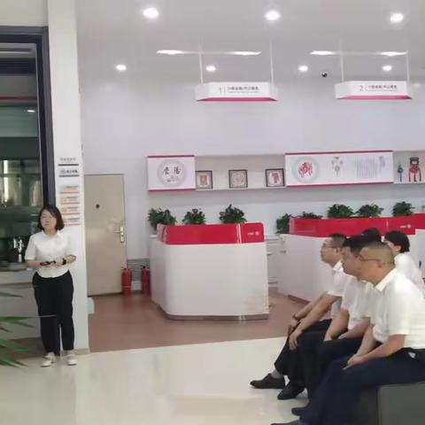 营业室积极组织业务集中处理和远程授权培训