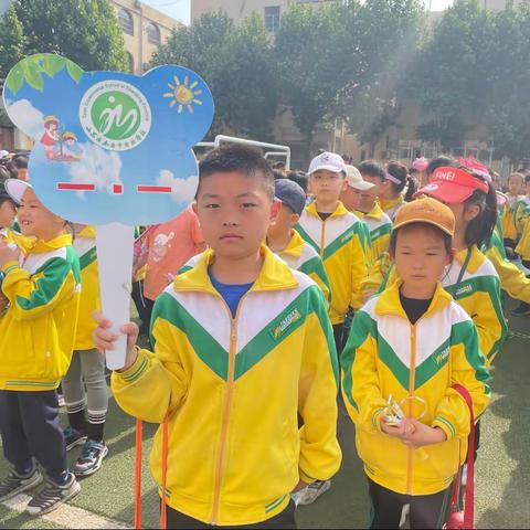 “悦运动 乐成长”泰安市实验学校趣味运动会，让孩子们在阳光下尽情绽放