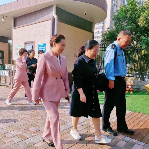 迎接托育机构卫生评价                            护航婴幼儿健康成长