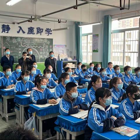 风轮初级中学防震减灾日宣传教育活动