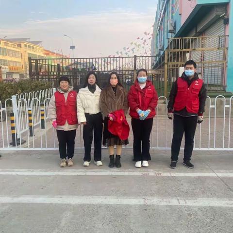 家长护学岗，最美护航人