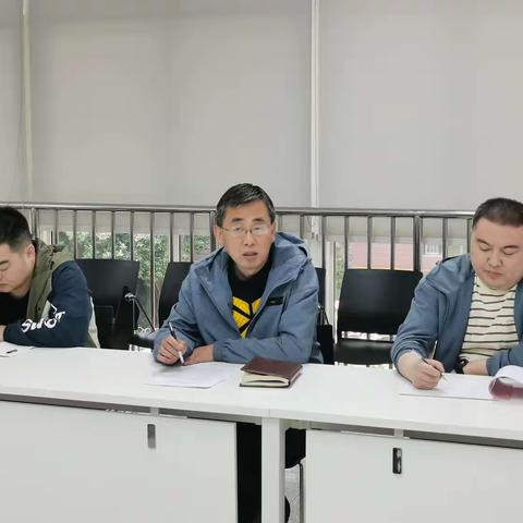 防灾减灾日     经开一校“大练兵”