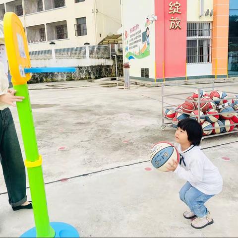 记2023.9.14孩子们第一次投篮🏀