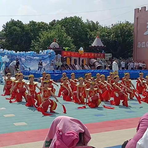 迪士尼狂欢派对  泡沫之夏 🕌欢度六一主题活动