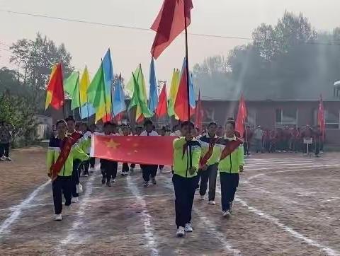 拥抱快乐，放飞梦想——凌源市河坎子中心小学“庆六一”活动纪实