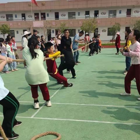 宝龙小学“我运动，我快乐”趣味运动会