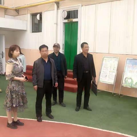 学习交流促提升 借鉴经验谋发展————“王毅名师工作室”成员赴城关辅读学校学习交流