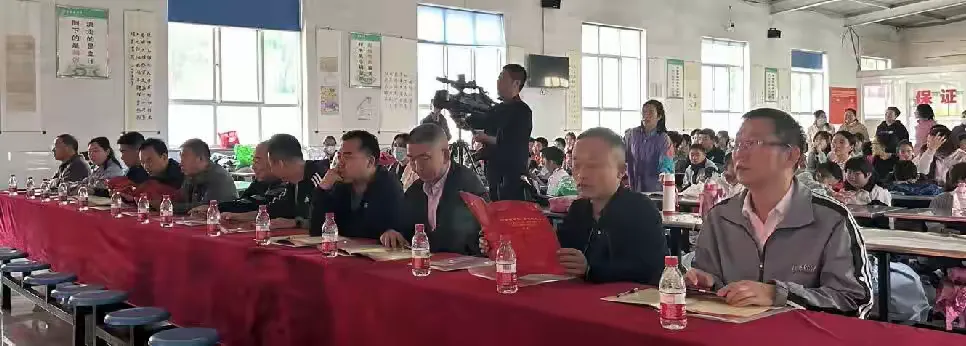 简篇-信义产业园区学校——“中华魂·传统文化进校园”活动纪实