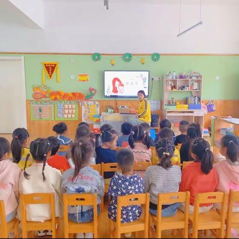 北京红缨连锁—五里江东江幼儿园中二班母亲节主题活动