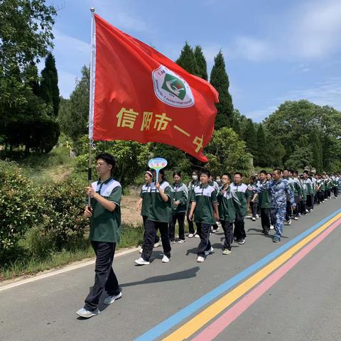 寻红色记忆，筑青春之梦