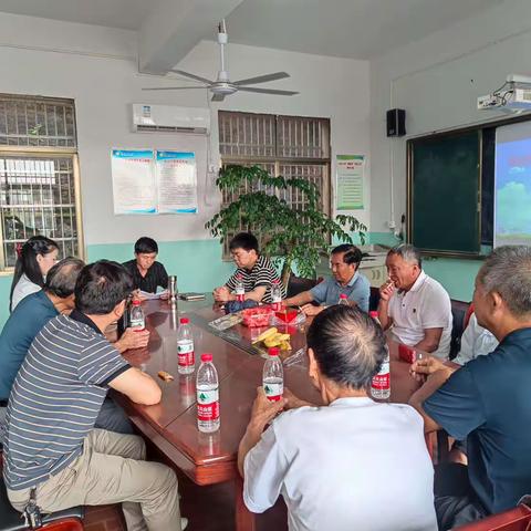 不忘初心，我心向党——松山党小组“七一”主题党日活动