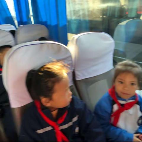 九华科大和平小学2109班，走三十六坊研学之路，