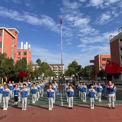 峡江县实验小学二部升旗仪式——我爱你，中国