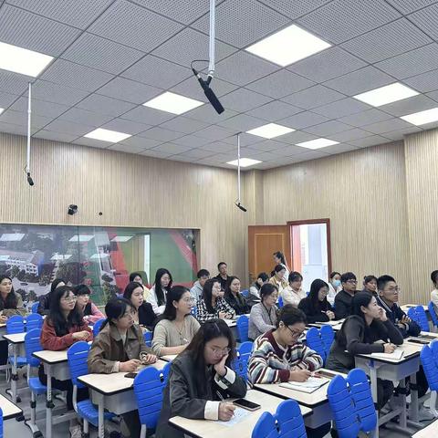 智慧录播赋能教学，优质资源共建共享 ——缙云县新建中学开展录播教室使用培训