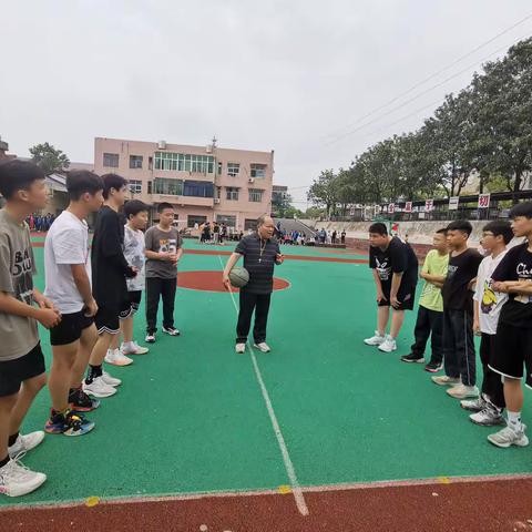 迎“篮”而上，追“球”梦想——记泗汾中学八年级组青春篮球赛