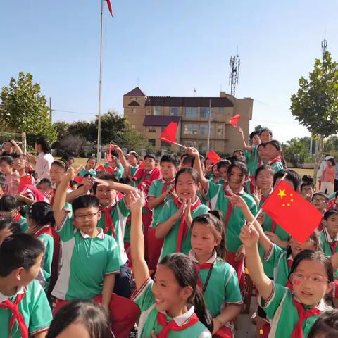 马站镇第二小学举行“学习二十大，童声颂祖国”合唱比赛