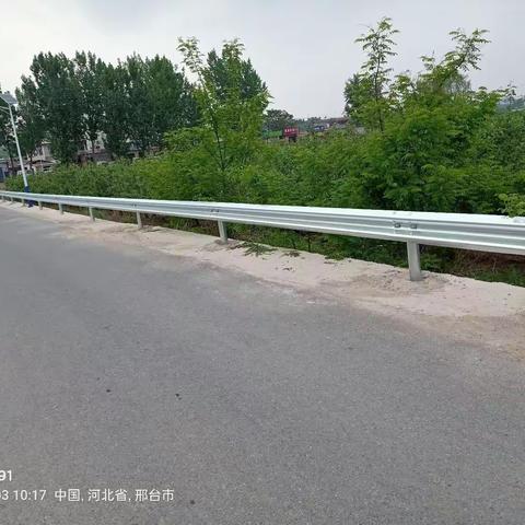 抗大路进村道路的变化