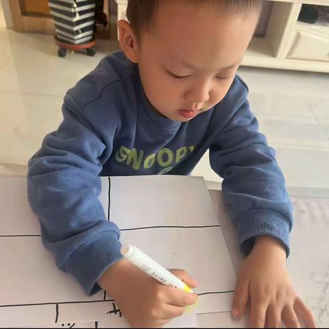 今日表征画《我和妈妈做鸡蛋羹》