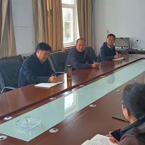 县人大常委会副主任周振海到杨家桥乡调研督导重点工作