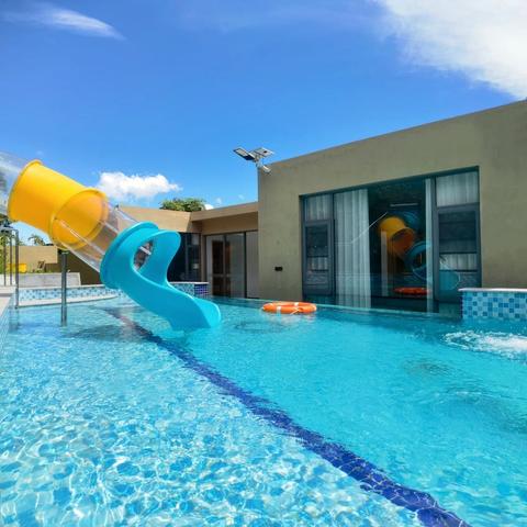 台山颐和温泉城｜星阙·7房11床电梯6温泉池+滑梯玻璃无边泳池别墅