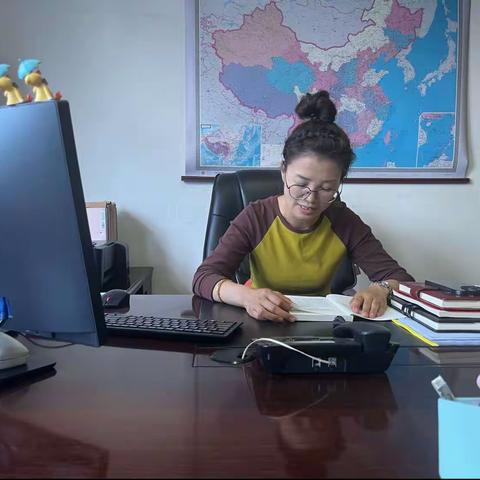 西安供销集团果品公司党小组开展“主题教育读书月”集中学习活动