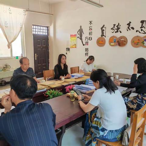 常规检查促教学，督导检查促规范——市教体局到焦村镇段村小学常规检查纪实