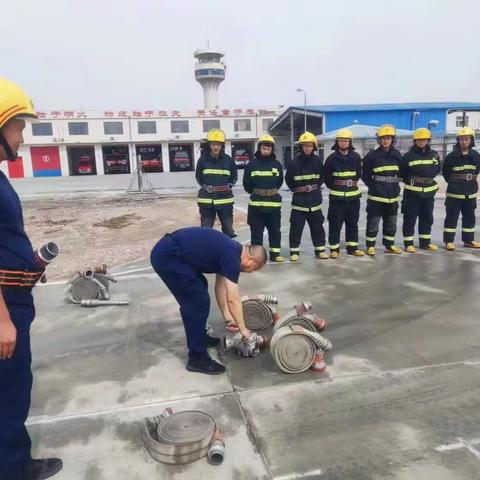 提升消防技能，加强空防安全