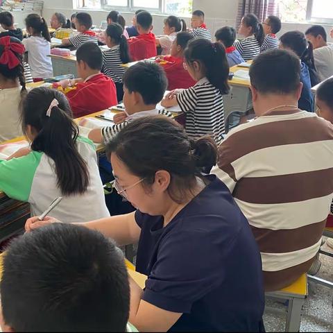 江清波浸月，山赤火烧云———记铜山驿城实验小学中年级语文教研活动