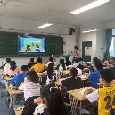 【悦学习，悦成长】党建引领“活力”教研，和平小学第二小学英语组开展同课异构活动。