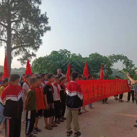 珍爱生命，预防溺水———博白镇桂花村小学暨桂花村村委联合开展防溺水现场教育大会