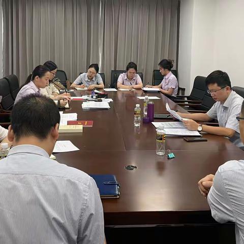 “党建领航、支部领跑”推进办公室党支部主题教育学习走新走心