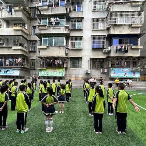 课题引领，“研”路绽放——县课题《新课标背景下培养小学生对武术兴趣的教学策略》研讨活动