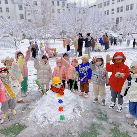 小三班—初雪·堆雪人☃️