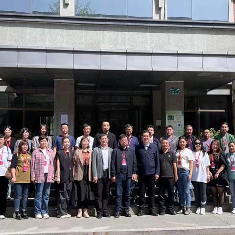 指导做帆引路，研修当舟远行——锡林郭勒盟“双百人才”培训项目（卓越教师）跟岗培训第五天活动纪实（高中组）