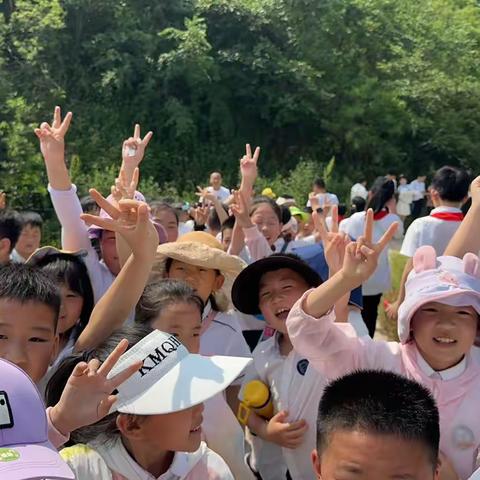 “劳动砺心智 汗水筑成功”新建小学走进左家湾劳动实践基地活动纪实