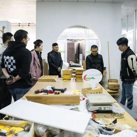 燕北街道：直播电商创业孵化基地专班到小陶镇对接项目