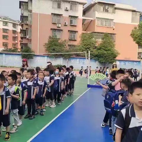 【非遗瑰宝，心手传承】洛阳洞小学111班春季研学活动