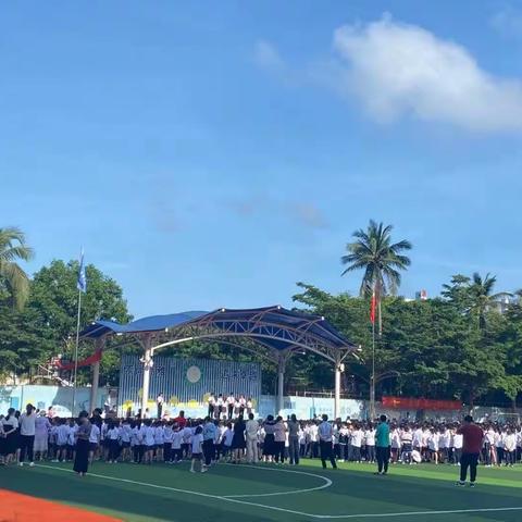 21语教二班职业教育活动周