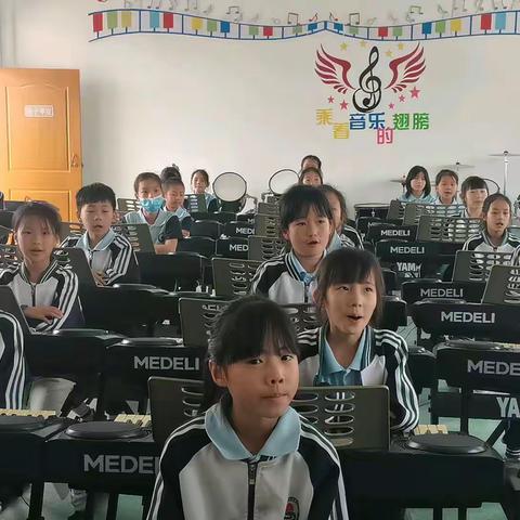 胡族铺镇中心学校电子琴兴趣小组第五次活动记录