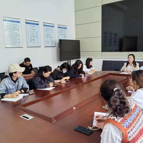 蔡家巷社区党委组织开展“奋进新征程  建功新时代”主题党日活动