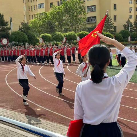 童心永向党 争做好队员——平城区第四十九小学校一年级入队仪式