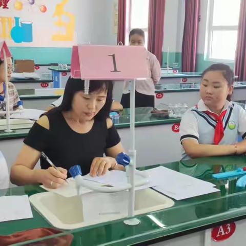 【关爱学生幸福成长】肥乡区实验小学开展小学科学自主动手实验操作测评