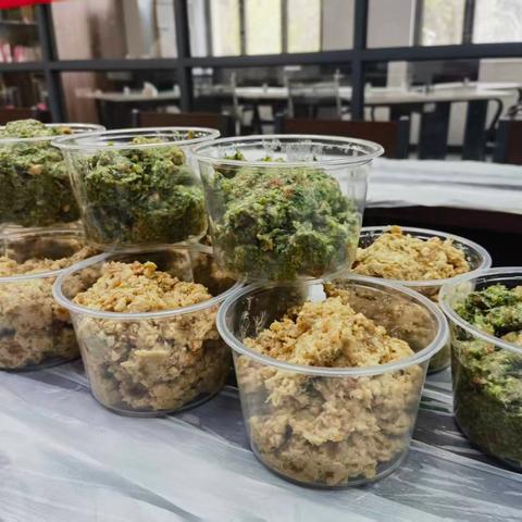 【谭家街道水晶卡芭拉社区】情暖冬至饺飘香 禁燃宣传护安康