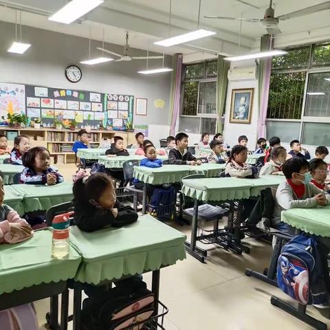 春晴小学二年级科学素养课——明轮船