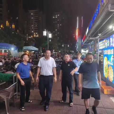 市人大常委会副主任徐志飞到海垦街道督导巩卫工作