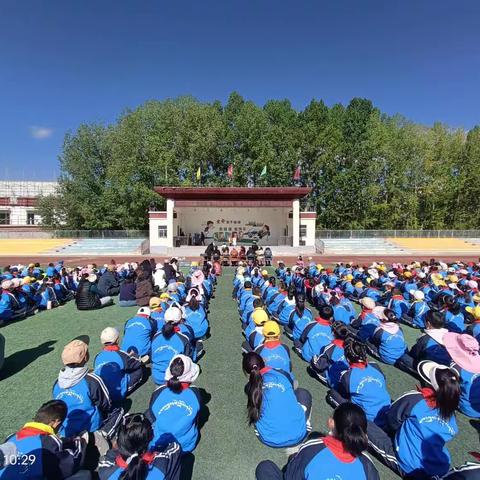 桑珠孜区第三小学师生开展 书香新时代 “典”亮新征程 中华经典诵初赛