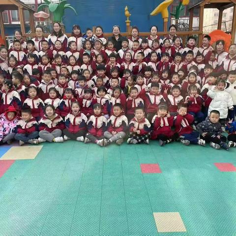 “童心闪耀·爱在六一”博学幼儿园文艺汇演邀请函